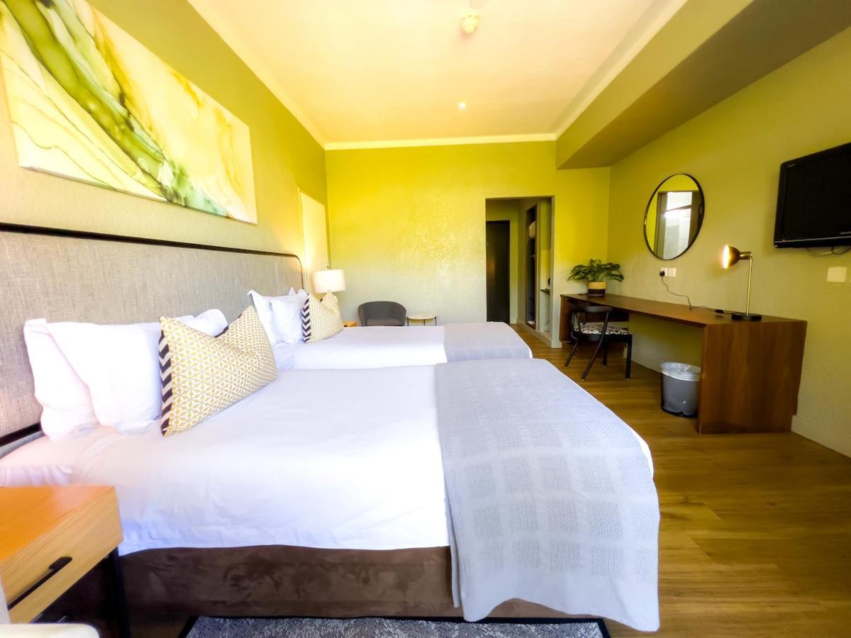 Cresta Lodge Harare Exteriör bild
