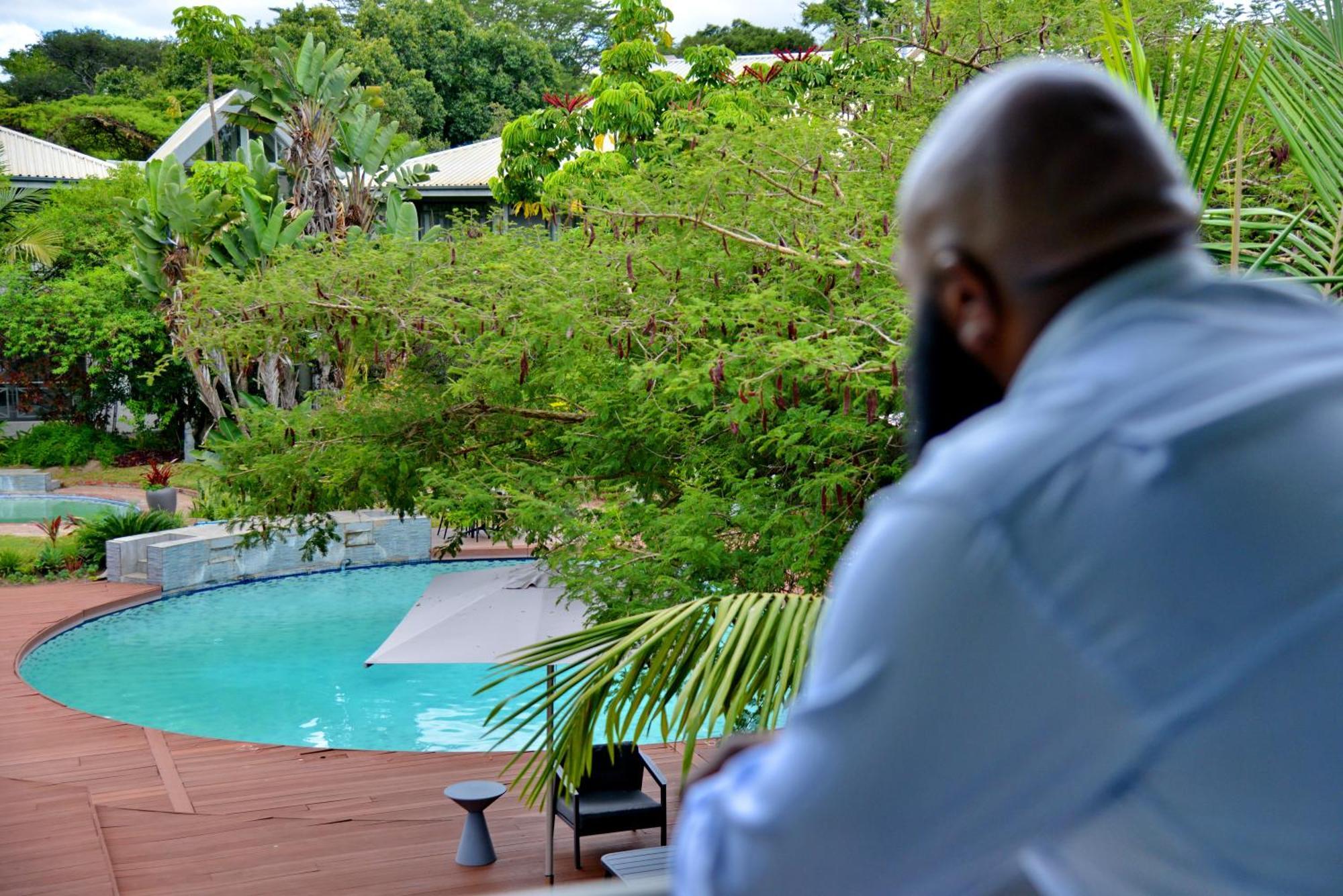 Cresta Lodge Harare Exteriör bild
